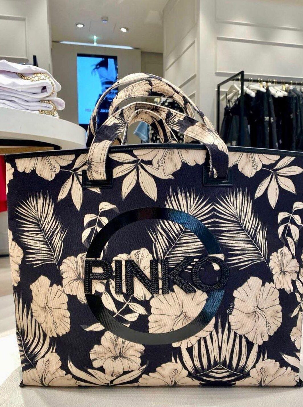 PINKO SHOPPERKA